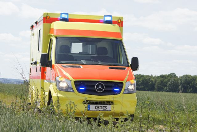 Mercedes-Benz Sprinter 519 // Mod. 2017 // 1 J Garantie // Mercedes-Benz Sprinter 519 // Mod. 2017 // 1 J Garantie // - Sanitka: obrázok 2 Mercedes-Benz Sprinter 519 // Mod. 2017 // 1 J Garantie // Mercedes-Benz Sprinter 519 // Mod. 2017 // 1 J Garantie // - Sanitka: obrázok 2