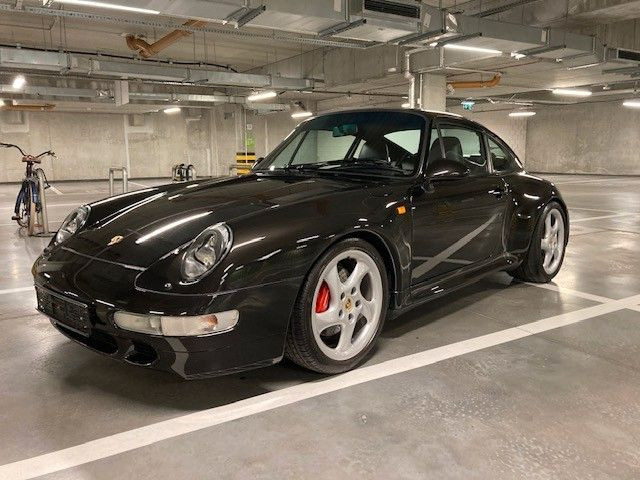 Porsche 993 4S - Coupe: obrázok 1 Porsche 993 4S - Coupe: obrázok 1