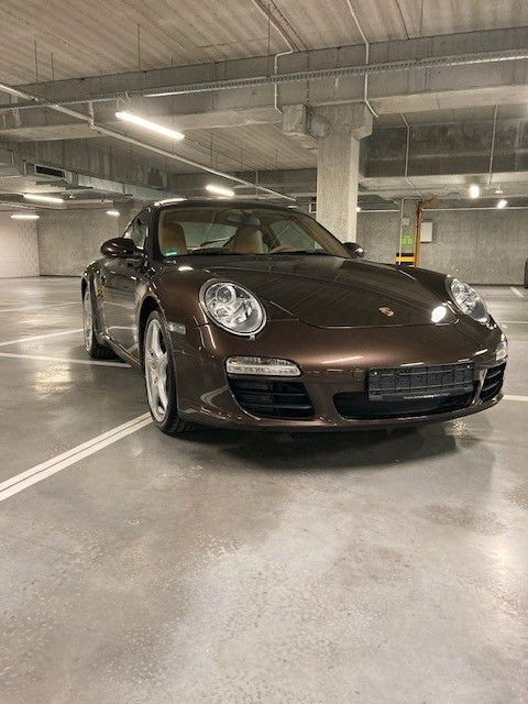 Porsche 997 Porsche 997 - Coupe: obrázok 3 Porsche 997 Porsche 997 - Coupe: obrázok 3