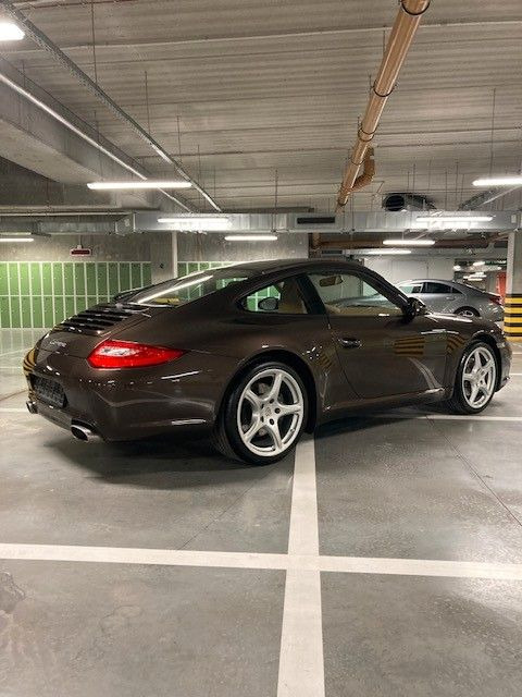 Porsche 997 Porsche 997 - Coupe: obrázok 5 Porsche 997 Porsche 997 - Coupe: obrázok 5