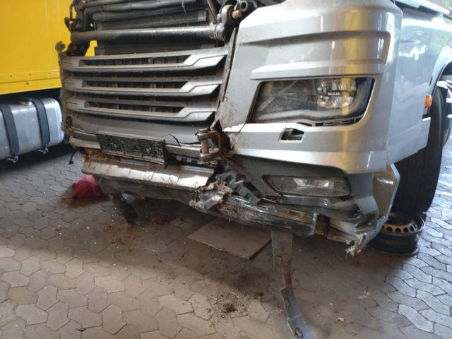 MAN TGX 18.510 - Ťahač: obrázok 3 MAN TGX 18.510 - Ťahač: obrázok 3