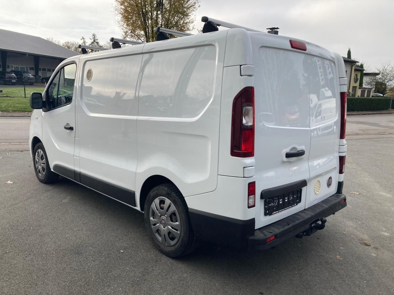 Fiat Talento SX 1.6 Ecojet (L1H1) Euro6 Klima AHK ZV Fiat Talento SX 1.6 Ecojet (L1H1) Euro6 Klima AHK ZV - Malá dodávka: obrázok 5 Fiat Talento SX 1.6 Ecojet (L1H1) Euro6 Klima AHK ZV Fiat Talento SX 1.6 Ecojet (L1H1) Euro6 Klima AHK ZV - Malá dodávka: obrázok 5