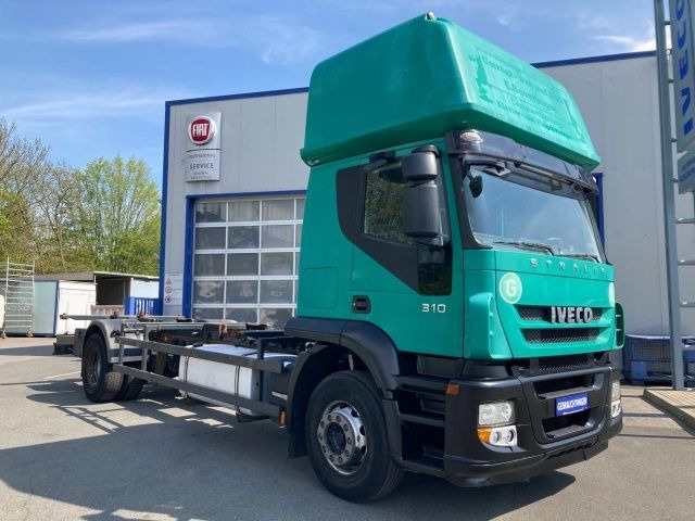 Iveco Stralis AT190S31/FP CM TOPSLEEPER Euro5 Intarder - Kontejnérový podvozek/ Výměnná nástavba: obrázok 1 Iveco Stralis AT190S31/FP CM TOPSLEEPER Euro5 Intarder - Kontejnérový podvozek/ Výměnná nástavba: obrázok 1