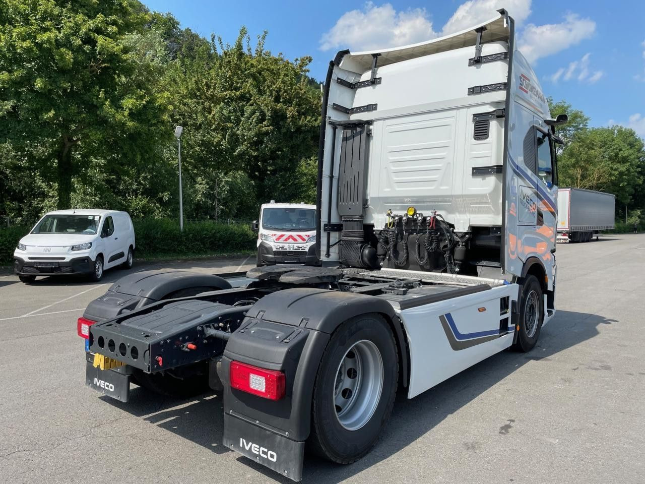 Iveco S-Way AS440S50T/P Euro6 Intarder Klima Navi ZV - Ťahač: obrázok 4 Iveco S-Way AS440S50T/P Euro6 Intarder Klima Navi ZV - Ťahač: obrázok 4