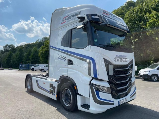 Iveco S-Way AS440S50T/P Euro6 Intarder Klima Navi ZV - Ťahač: obrázok 2 Iveco S-Way AS440S50T/P Euro6 Intarder Klima Navi ZV - Ťahač: obrázok 2