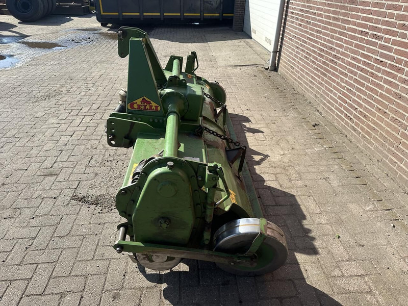 Celli E230 - Stroj na obrábanie pôdy: obrázok 3 Celli E230 - Stroj na obrábanie pôdy: obrázok 3