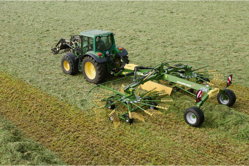 Krone Cirkelhark - Obracač sena: obrázok 1 Krone Cirkelhark - Obracač sena: obrázok 1