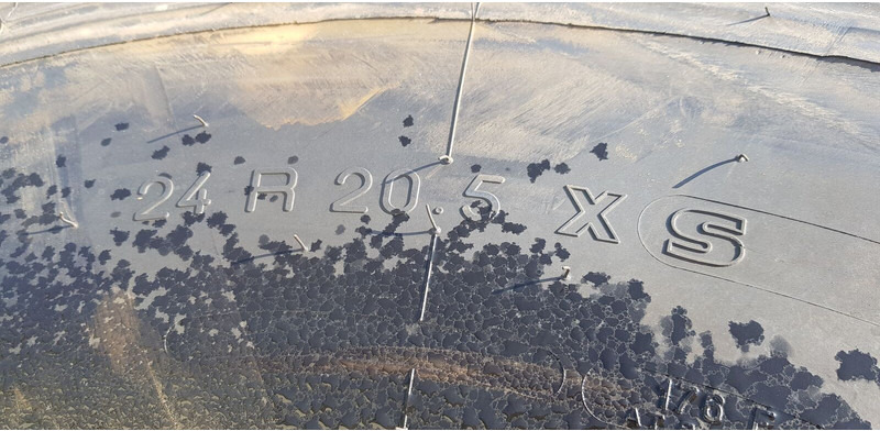 Michelin 24 20.5 xs - Pneumatiky a disky: obrázok 4 Michelin 24 20.5 xs - Pneumatiky a disky: obrázok 4