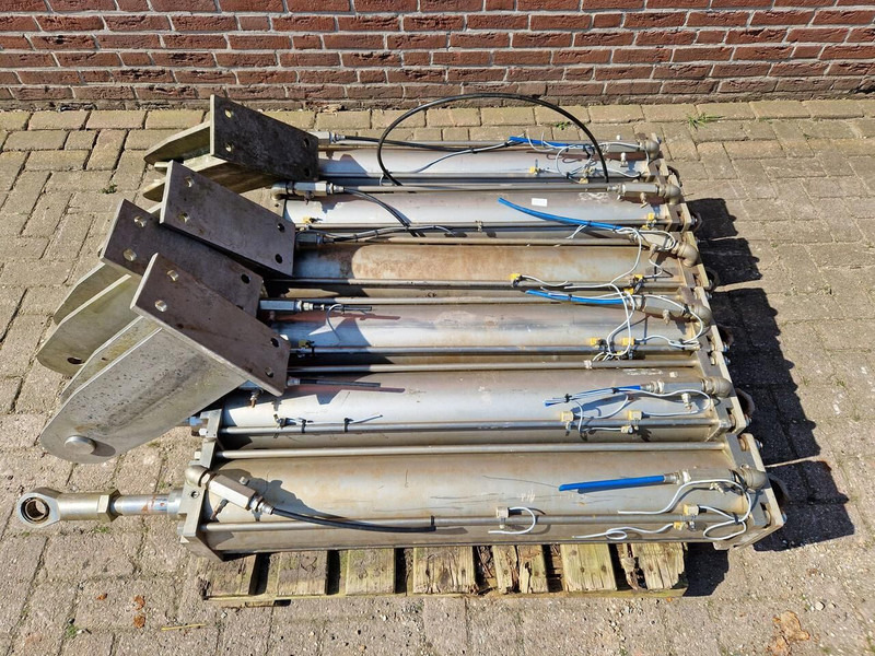 Onbekend - Hydraulický valec: obrázok 4 Onbekend - Hydraulický valec: obrázok 4