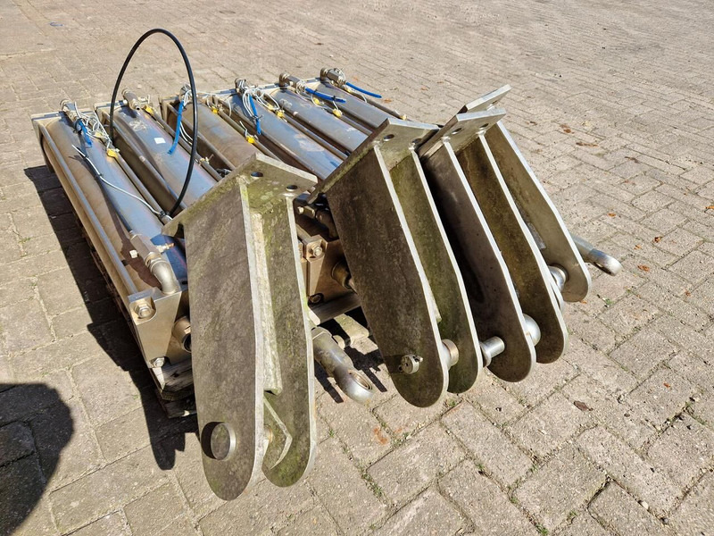 Onbekend - Hydraulický valec: obrázok 5 Onbekend - Hydraulický valec: obrázok 5