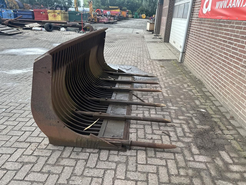 Onbekend - Stroj na obrábanie pôdy: obrázok 3 Onbekend - Stroj na obrábanie pôdy: obrázok 3