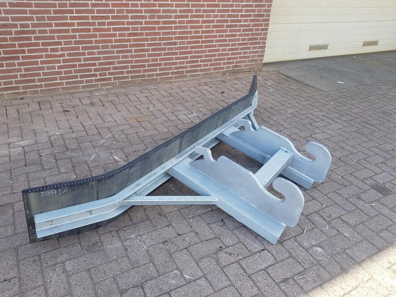 Rubberschuif /modderschuif CW 2/3 - Stroj na obrábanie pôdy: obrázok 3 Rubberschuif /modderschuif CW 2/3 - Stroj na obrábanie pôdy: obrázok 3