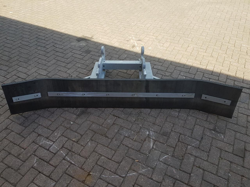 Rubberschuif /modderschuif CW 2/3 - Stroj na obrábanie pôdy: obrázok 4 Rubberschuif /modderschuif CW 2/3 - Stroj na obrábanie pôdy: obrázok 4