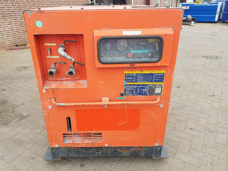 Schroef compressor - Vzduchový kompresor: obrázok 2 Schroef compressor - Vzduchový kompresor: obrázok 2
