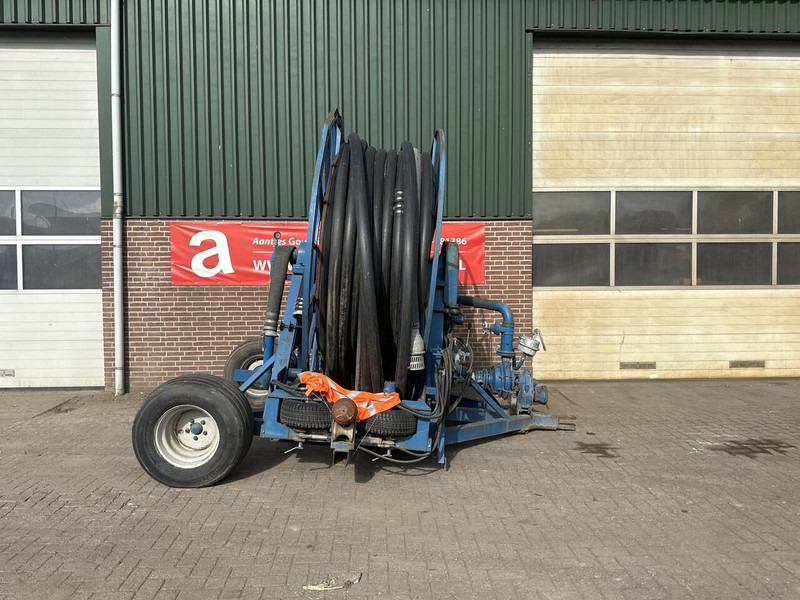 Haspel met eigen pomp - Postrekovač za traktor: obrázok 1 Haspel met eigen pomp - Postrekovač za traktor: obrázok 1