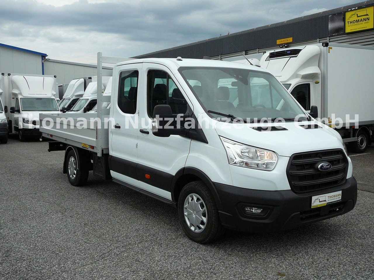 Ford Transit Pritsche Doppelkabine Ford Transit Pritsche Doppelkabine - Dodávka valník: obrázok 2 Ford Transit Pritsche Doppelkabine Ford Transit Pritsche Doppelkabine - Dodávka valník: obrázok 2