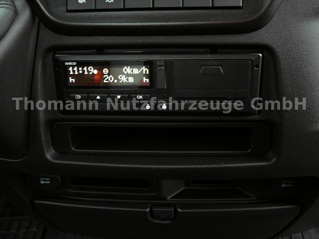 Nový Odťahovy voz, Dodávka Iveco DAILY 70C18 Schiebeplateau Luftfederung: obrázok 28
