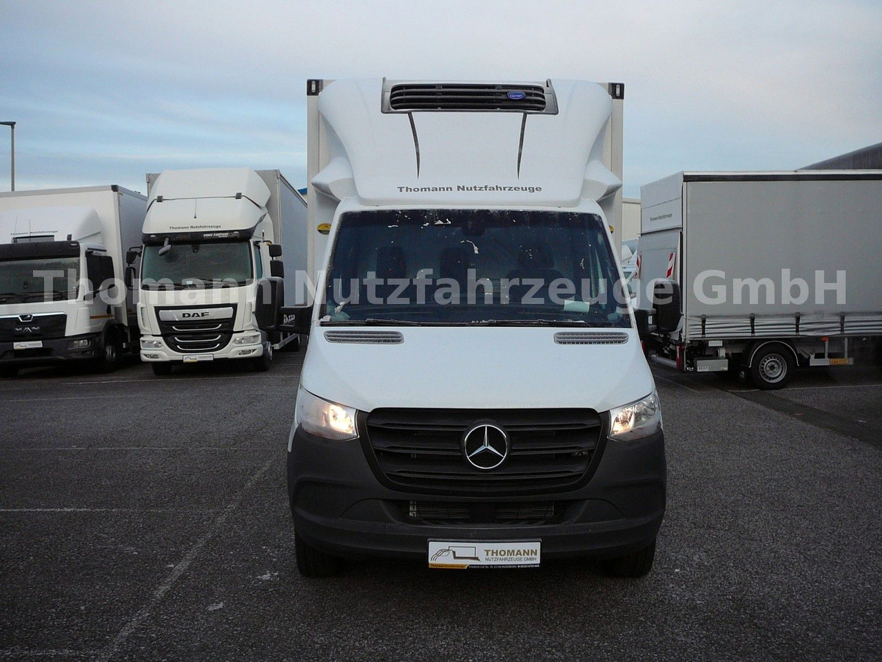 Mercedes-Benz Sprinter 317 CDI Kühlkoffer Xarios 300 LBW - Chladiarenská dodávka: obrázok 2 Mercedes-Benz Sprinter 317 CDI Kühlkoffer Xarios 300 LBW - Chladiarenská dodávka: obrázok 2