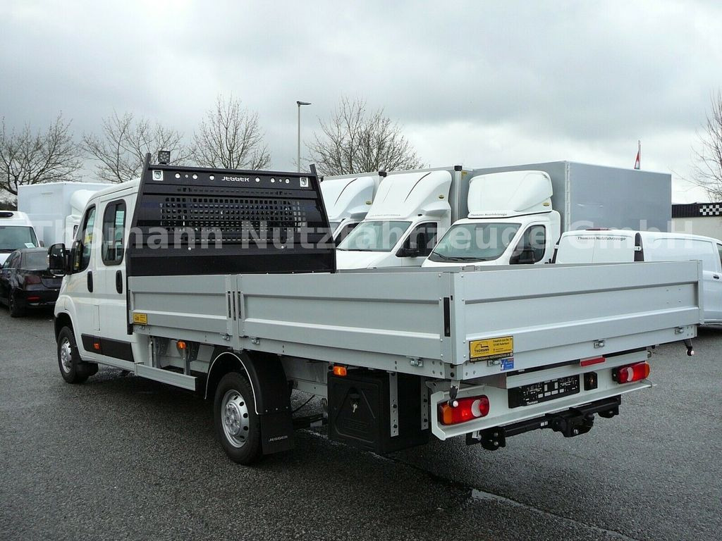 Peugeot Boxer Pritsche 7 Sitzer Klimaaut. Luftfederung - Dodávka valník, Dodávkа s dvojitou kabínou: obrázok 5 Peugeot Boxer Pritsche 7 Sitzer Klimaaut. Luftfederung - Dodávka valník, Dodávkа s dvojitou kabínou: obrázok 5