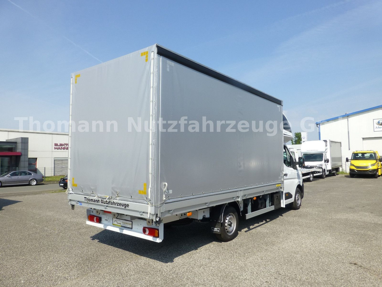 Renault NEW Master Pritsche Plane Schlafkabine - Plachtová dodávka: obrázok 5 Renault NEW Master Pritsche Plane Schlafkabine - Plachtová dodávka: obrázok 5