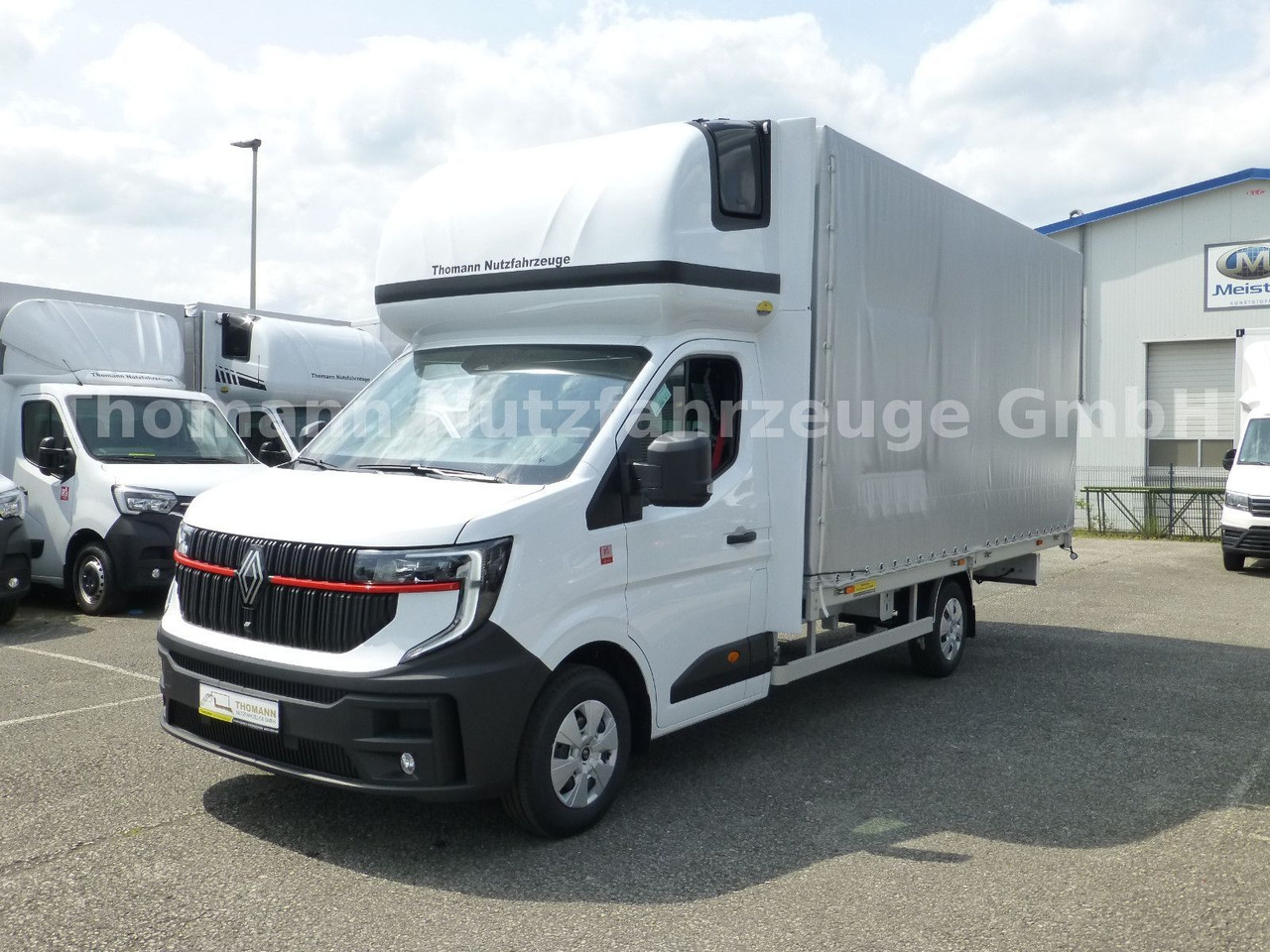 Renault NEW Master Pritsche Plane Schlafkabine - Plachtová dodávka: obrázok 5 Renault NEW Master Pritsche Plane Schlafkabine - Plachtová dodávka: obrázok 5