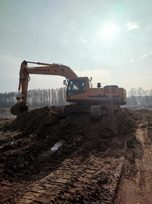 Hyundai 290 NLC-7A - Pásové rýpadlo: obrázok 4 Hyundai 290 NLC-7A - Pásové rýpadlo: obrázok 4