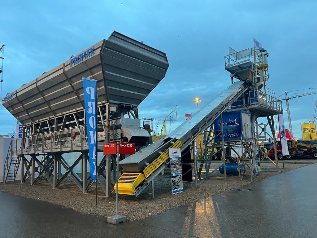 Promax GALVANIZED Compact Concrete Batching Plant C120-TWN-LINE (120m3/ - Silo na cement: obrázok 1 Promax GALVANIZED Compact Concrete Batching Plant C120-TWN-LINE (120m3/ - Silo na cement: obrázok 1