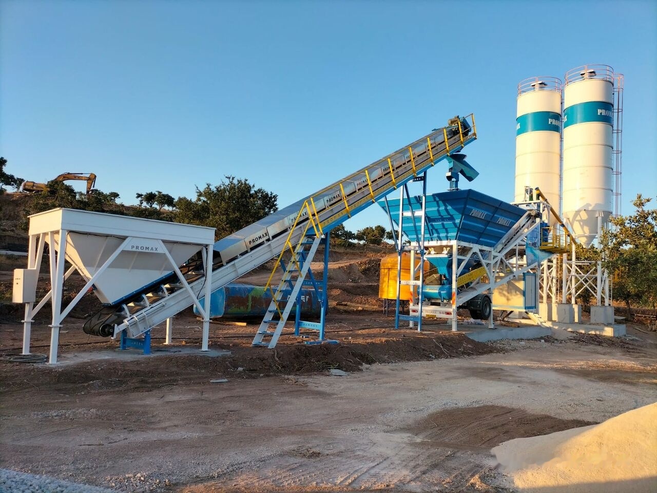 Promax Mobile Concrete Batching Plant PROMAX M60-SNG (60m3/h) - Betonáreň: obrázok 1 Promax Mobile Concrete Batching Plant PROMAX M60-SNG (60m3/h) - Betonáreň: obrázok 1