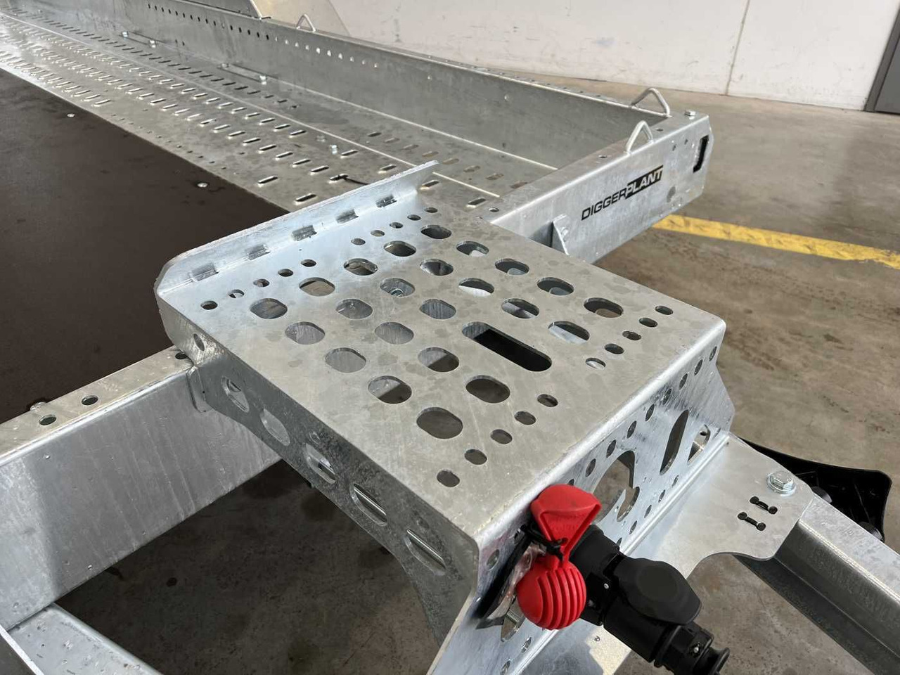 Brian James Cargo Digger Plant 2 / Länge 3.700mm / 3.500kg - Príves podvalník: obrázok 5 Brian James Cargo Digger Plant 2 / Länge 3.700mm / 3.500kg - Príves podvalník: obrázok 5