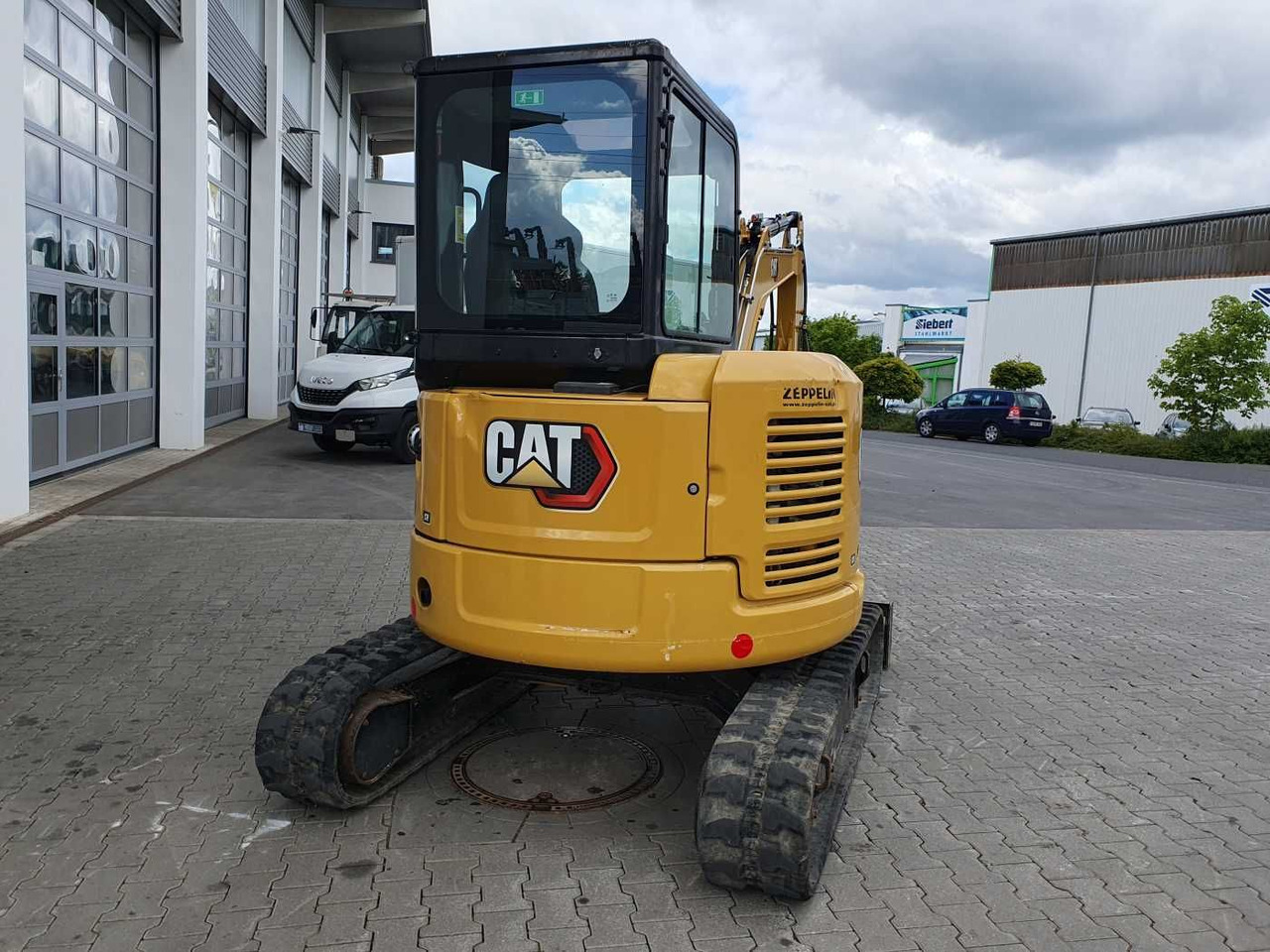 CAT 303.5E2CR / nur 2.107h! / 1x Tieflöffel / 2021 - Mini rýpadlo: obrázok 4 CAT 303.5E2CR / nur 2.107h! / 1x Tieflöffel / 2021 - Mini rýpadlo: obrázok 4