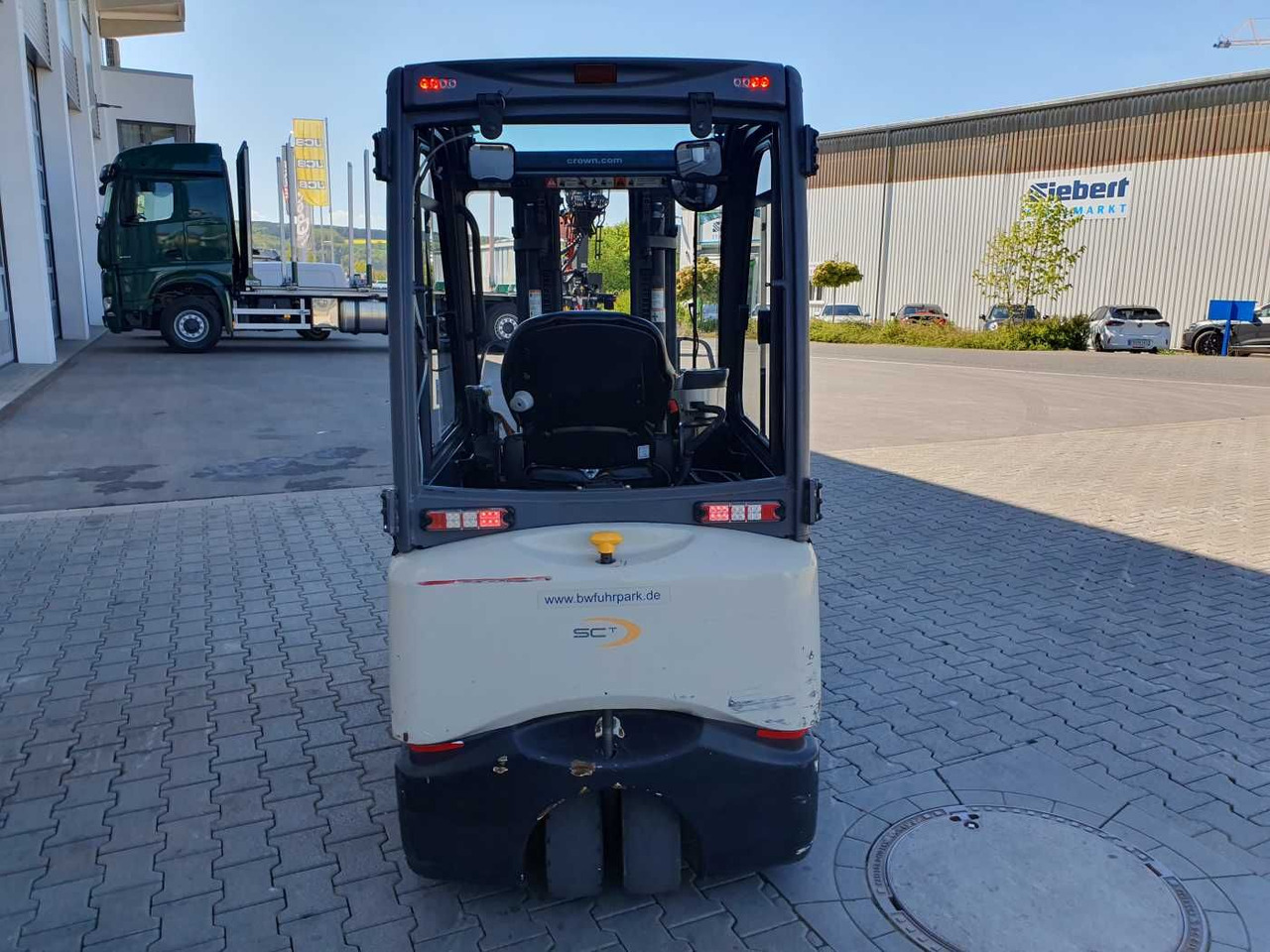 Crown SCT6020-1.3 /Triplex: 4.30m /Batterie 2020 - Elektrický vysokozdvižný vozík: obrázok 5 Crown SCT6020-1.3 /Triplex: 4.30m /Batterie 2020 - Elektrický vysokozdvižný vozík: obrázok 5