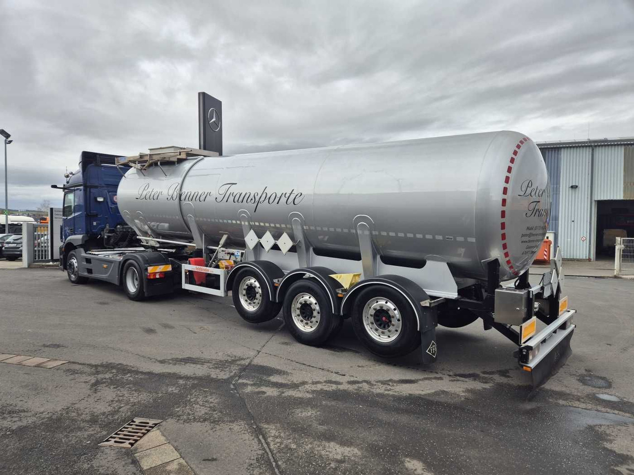 Feldbinder TSA 30.3 Gefahrgut ADR, 1 Kammer 30.000 Liter - Cisternový náves: obrázok 4 Feldbinder TSA 30.3 Gefahrgut ADR, 1 Kammer 30.000 Liter - Cisternový náves: obrázok 4