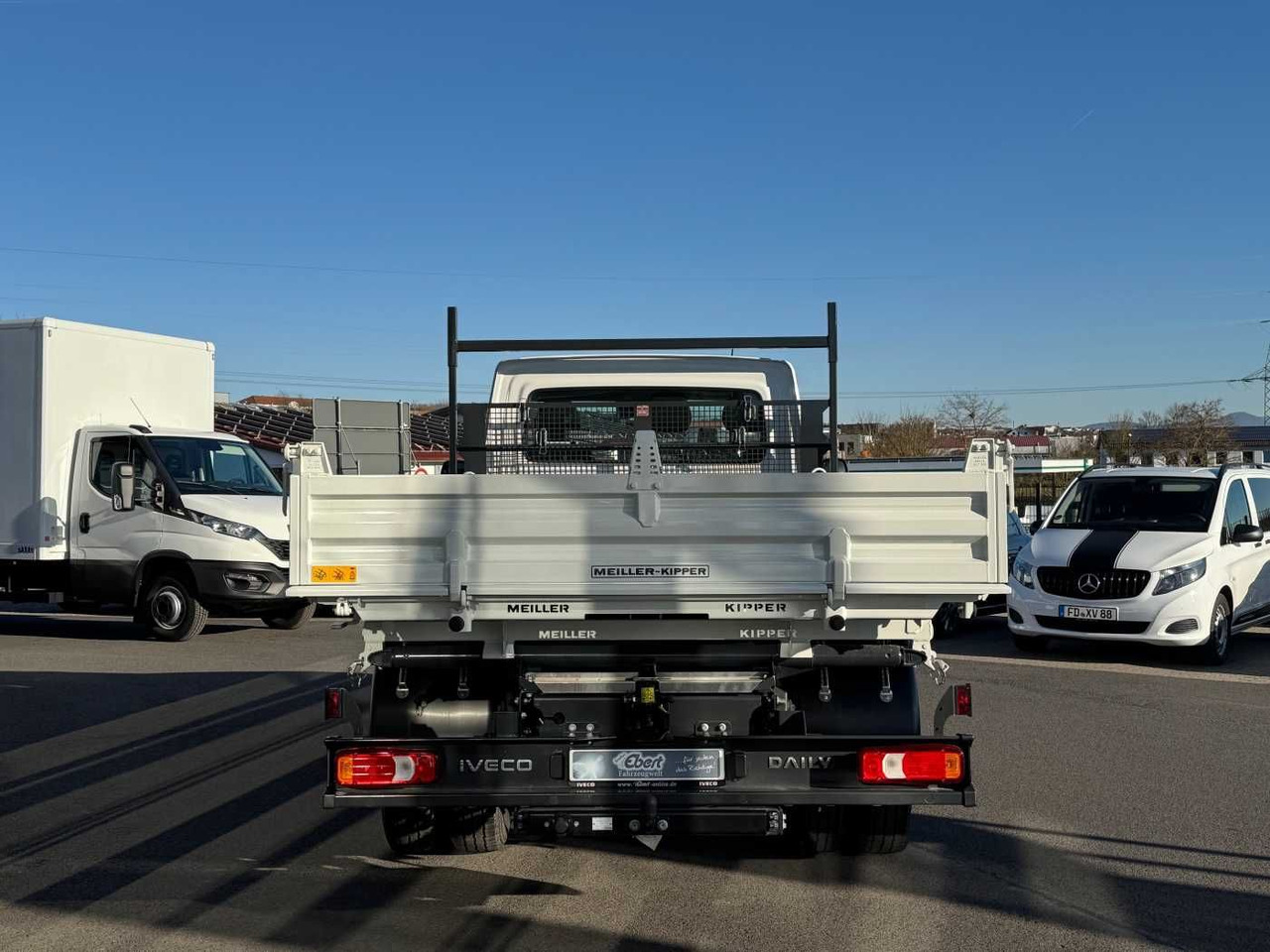 Iveco 70C18H Meiller 3-S.Kipper *2xAHK*Klima* - Dodávka sklápač: obrázok 4 Iveco 70C18H Meiller 3-S.Kipper *2xAHK*Klima* - Dodávka sklápač: obrázok 4