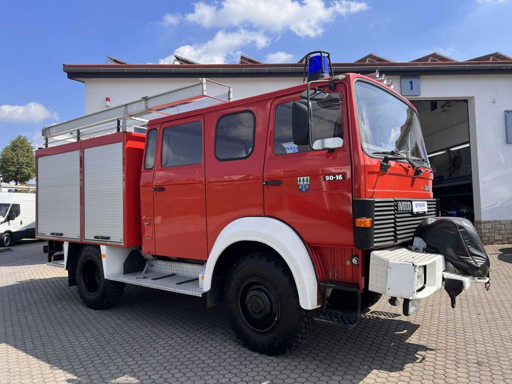 Iveco 90-16 AW 4x4 LF8 Feuerwehr Standheizung 9 Sitze  - Hasičské vozidlo: obrázok 5 Iveco 90-16 AW 4x4 LF8 Feuerwehr Standheizung 9 Sitze  - Hasičské vozidlo: obrázok 5