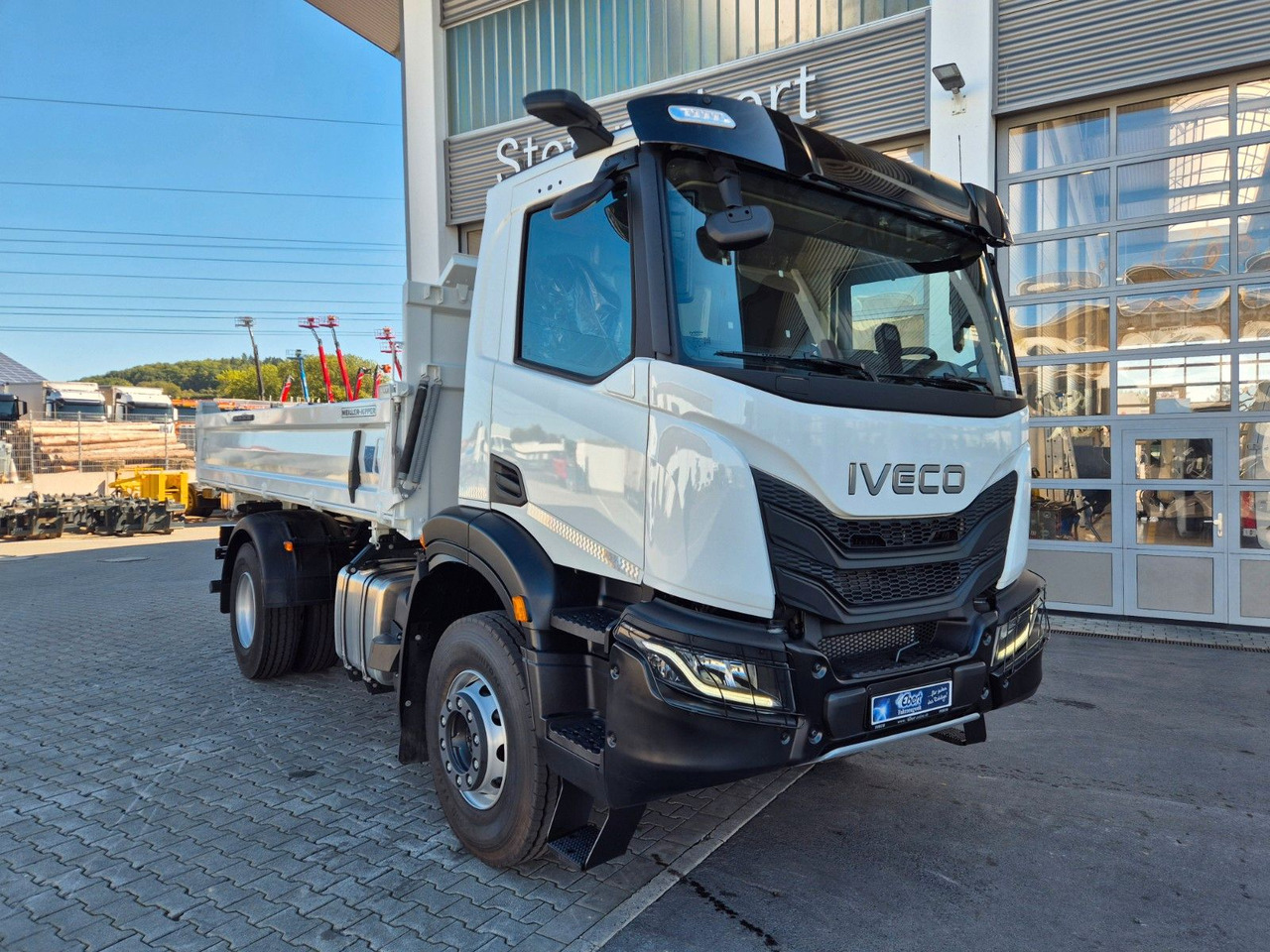 Iveco AD200X46 HR OFF Meiller 3-S.-Kipper *MirrorCam* - Sklápač: obrázok 3 Iveco AD200X46 HR OFF Meiller 3-S.-Kipper *MirrorCam* - Sklápač: obrázok 3