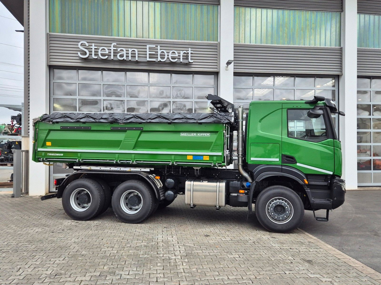 Iveco AT300X54Z HR OFF Bordmatik AHK Intarder - Sklápač: obrázok 5 Iveco AT300X54Z HR OFF Bordmatik AHK Intarder - Sklápač: obrázok 5
