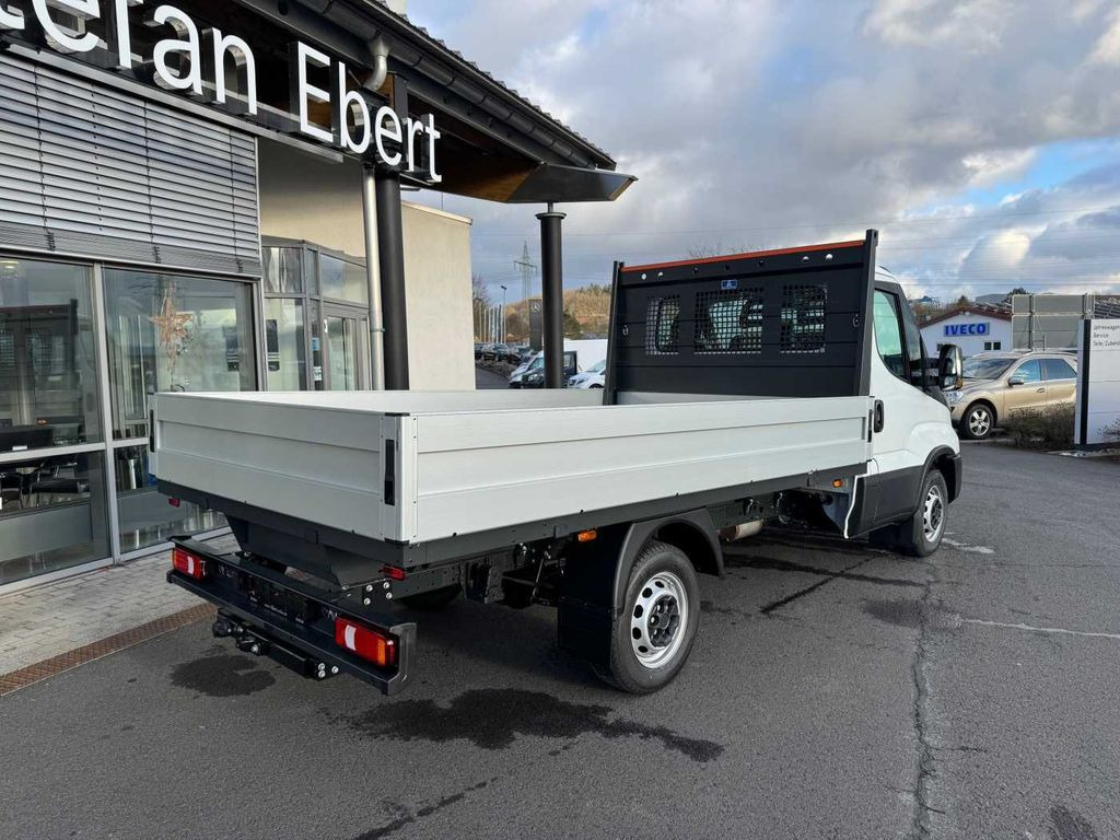 Iveco Daily 35S14 Pritsche *R.3450mm*3,5tAHK* - Dodávka valník: obrázok 5 Iveco Daily 35S14 Pritsche *R.3450mm*3,5tAHK* - Dodávka valník: obrázok 5