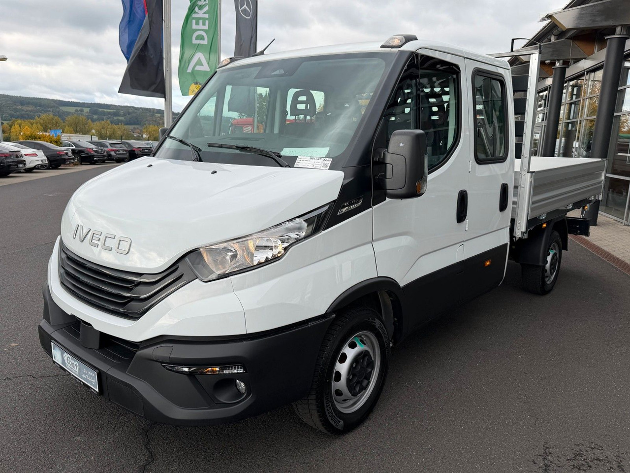 Iveco Daily 35S16 A8 *R.3450mm*Automatik*AHK*7-Sitze* - Dodávka sklápač, Dodávkа s dvojitou kabínou: obrázok 3 Iveco Daily 35S16 A8 *R.3450mm*Automatik*AHK*7-Sitze* - Dodávka sklápač, Dodávkа s dvojitou kabínou: obrázok 3