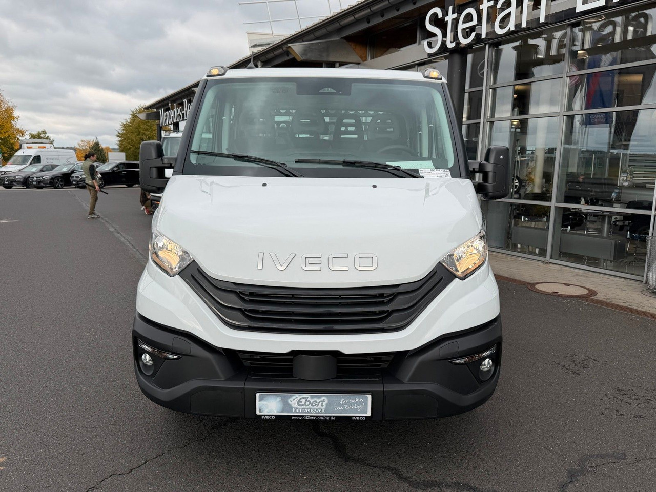 Iveco Daily 35S16 A8 *R.3450mm*Automatik*AHK*7-Sitze* - Dodávka sklápač, Dodávkа s dvojitou kabínou: obrázok 2 Iveco Daily 35S16 A8 *R.3450mm*Automatik*AHK*7-Sitze* - Dodávka sklápač, Dodávkа s dvojitou kabínou: obrázok 2