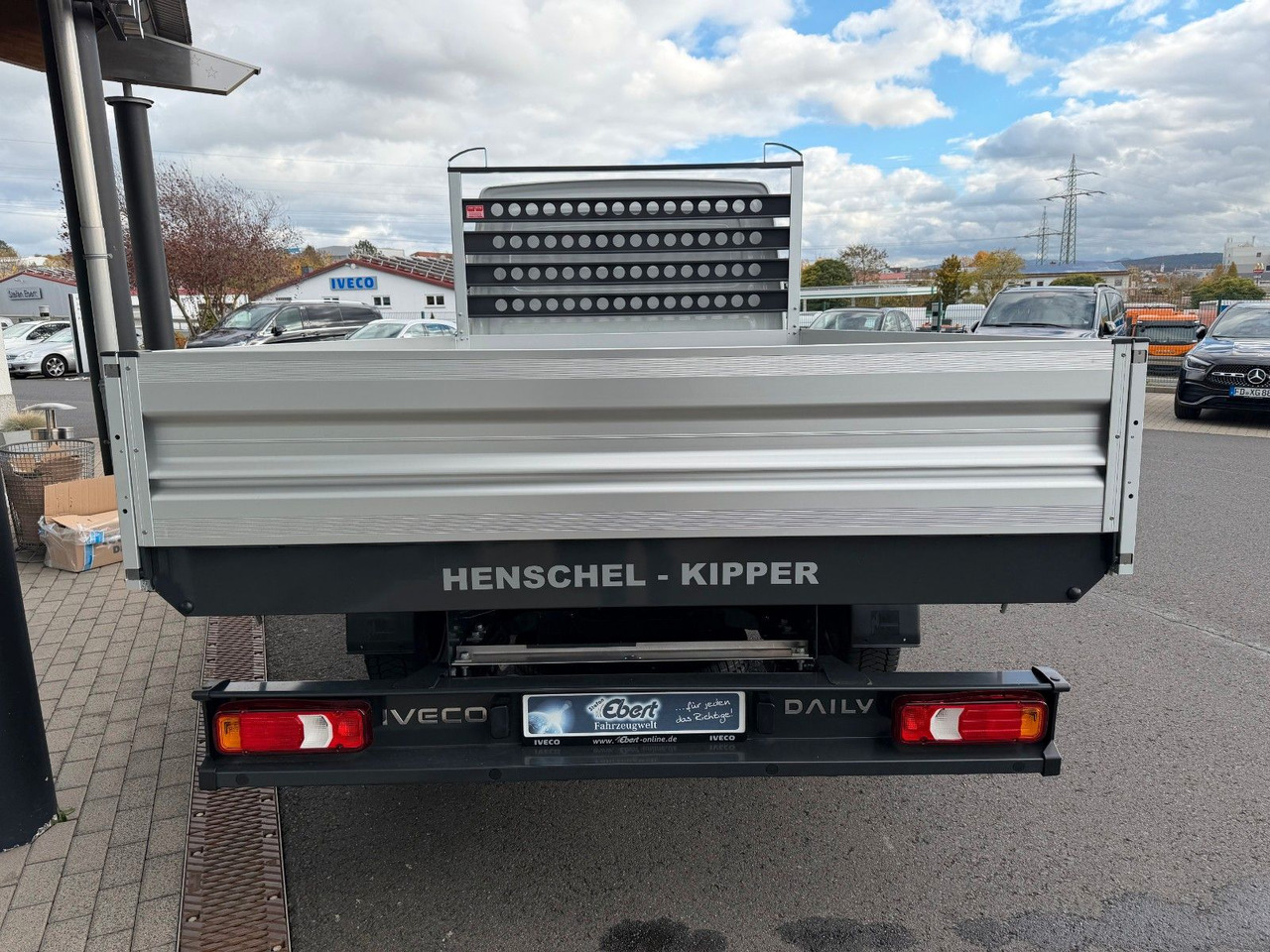 Iveco Daily 35S16 A8 *R3.450mm*Automatik*Klima* 3x - Dodávka sklápač: obrázok 5 Iveco Daily 35S16 A8 *R3.450mm*Automatik*Klima* 3x - Dodávka sklápač: obrázok 5