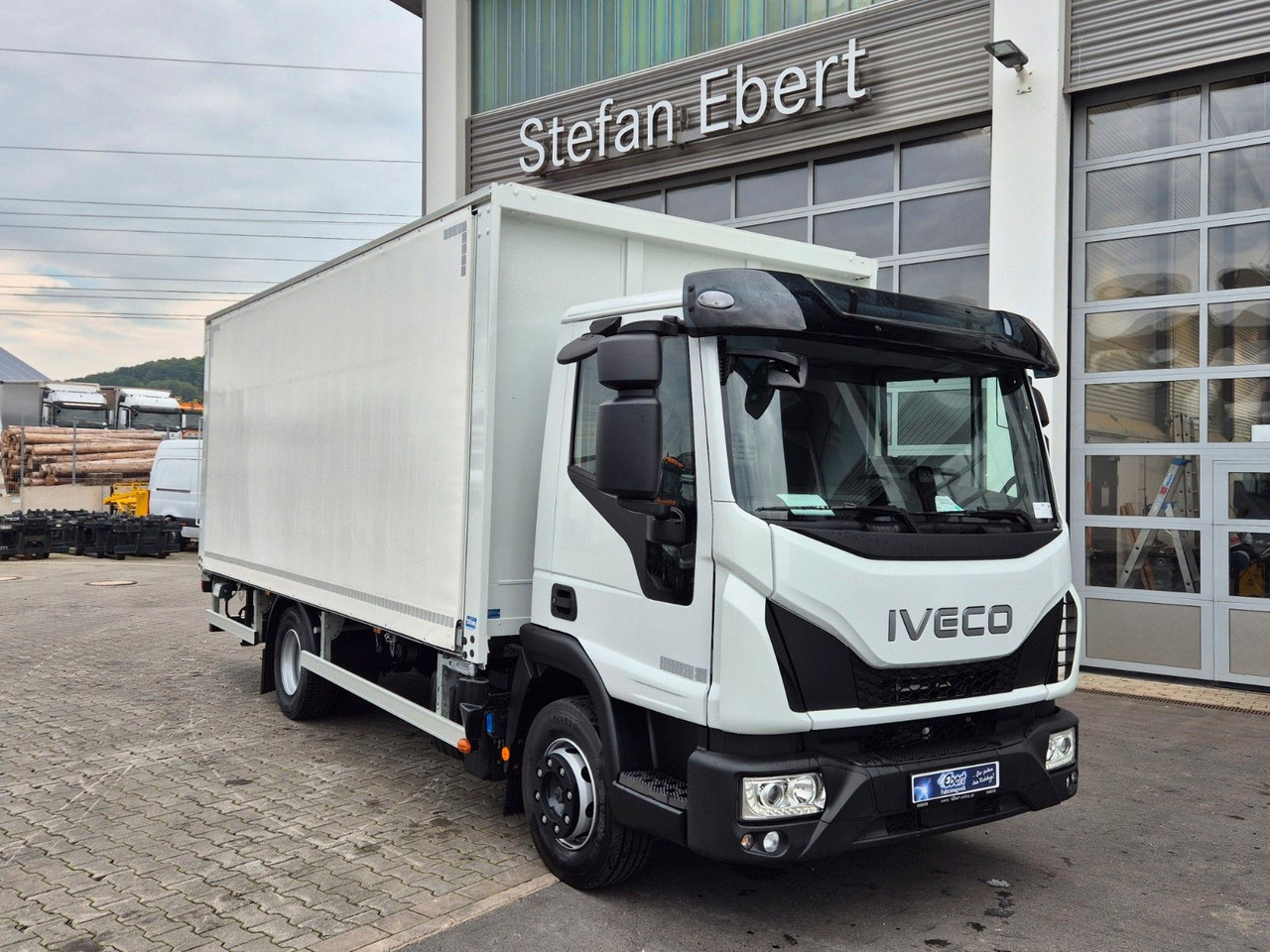 Iveco Eurocargo ML120EL25/P Böse Schiebeplanen LBW AHK - Přepravník nápojů: obrázok 2 Iveco Eurocargo ML120EL25/P Böse Schiebeplanen LBW AHK - Přepravník nápojů: obrázok 2