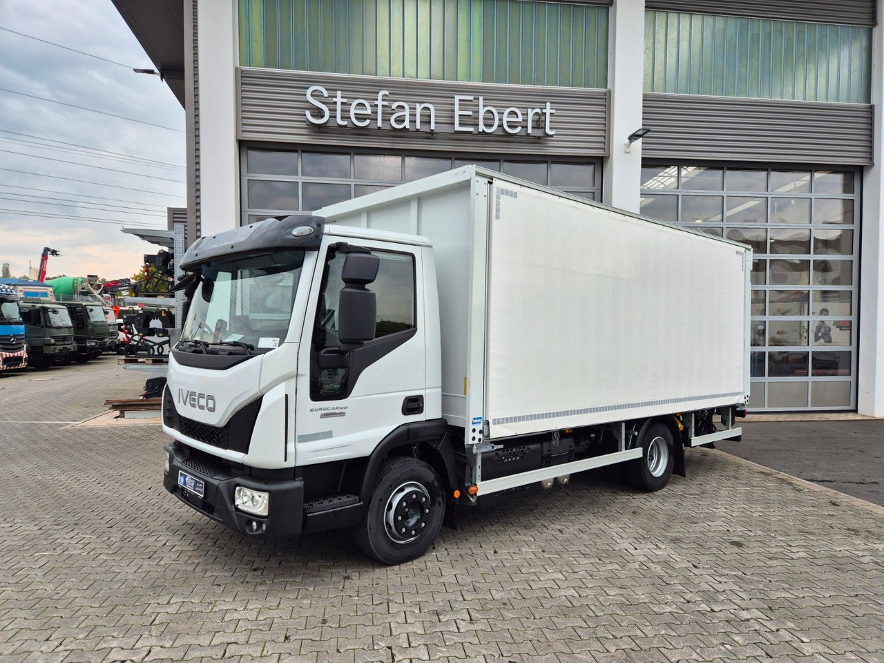 Iveco Eurocargo ML120EL25/P Böse Schiebeplanen LBW AHK - Přepravník nápojů: obrázok 3 Iveco Eurocargo ML120EL25/P Böse Schiebeplanen LBW AHK - Přepravník nápojů: obrázok 3