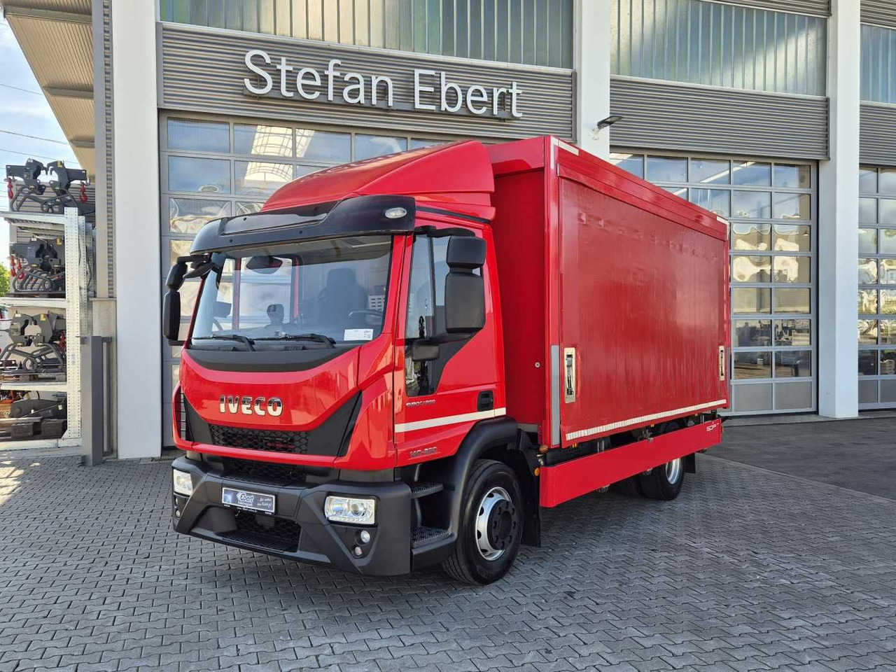 Iveco Eurocargo ML140E25/P Schiebeplanen LBW 1.500kg - Přepravník nápojů: obrázok 2 Iveco Eurocargo ML140E25/P Schiebeplanen LBW 1.500kg - Přepravník nápojů: obrázok 2