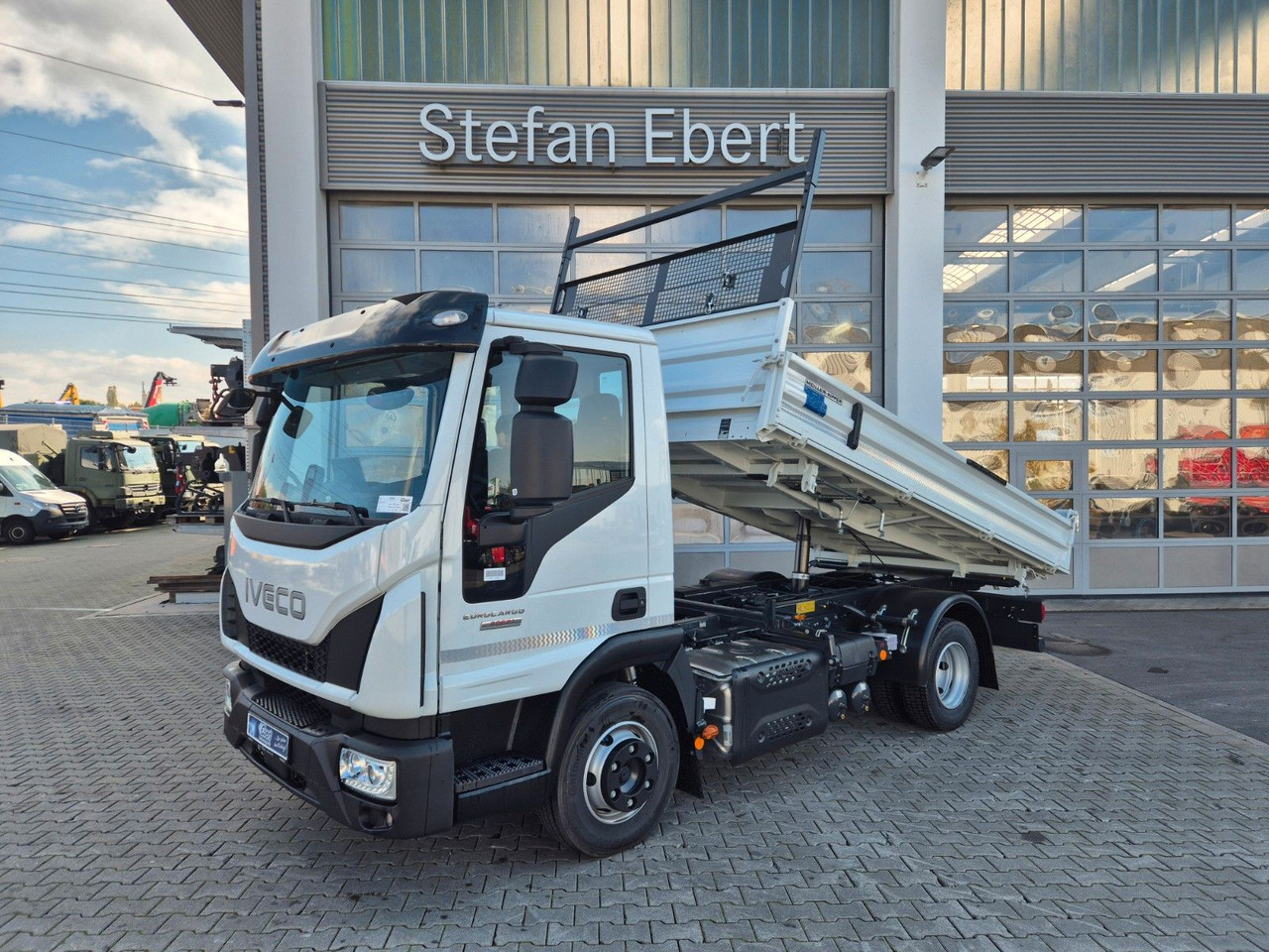 Iveco Eurocargo ML80E21 Meiller 2x AHK 3 Sitze Klima - Dodávka sklápač: obrázok 1 Iveco Eurocargo ML80E21 Meiller 2x AHK 3 Sitze Klima - Dodávka sklápač: obrázok 1