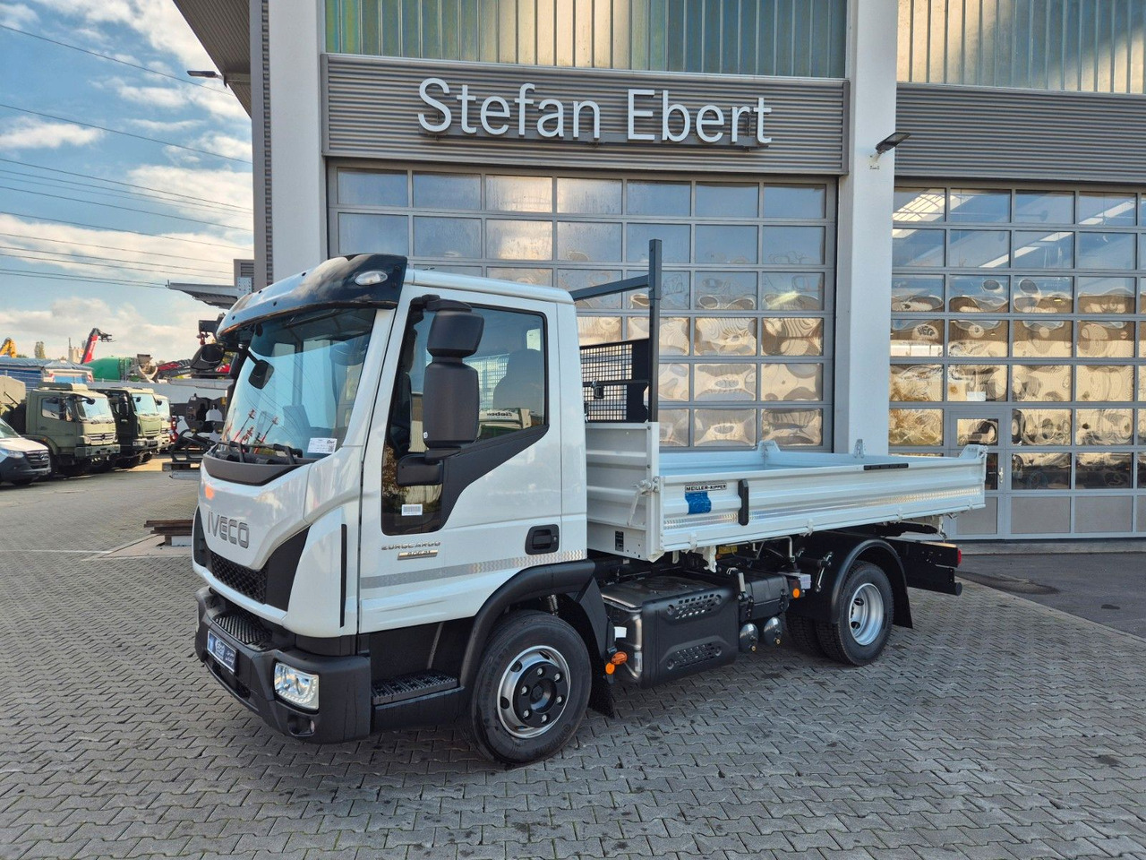 Iveco Eurocargo ML80E21 Meiller 2x AHK 3 Sitze Klima - Dodávka sklápač: obrázok 5 Iveco Eurocargo ML80E21 Meiller 2x AHK 3 Sitze Klima - Dodávka sklápač: obrázok 5
