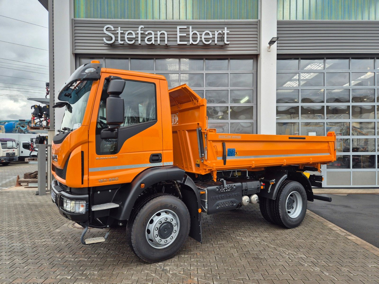 Iveco ML150E28W 4x4 Meiller Dreiseitenkipper 2xAHK - Sklápač: obrázok 4 Iveco ML150E28W 4x4 Meiller Dreiseitenkipper 2xAHK - Sklápač: obrázok 4