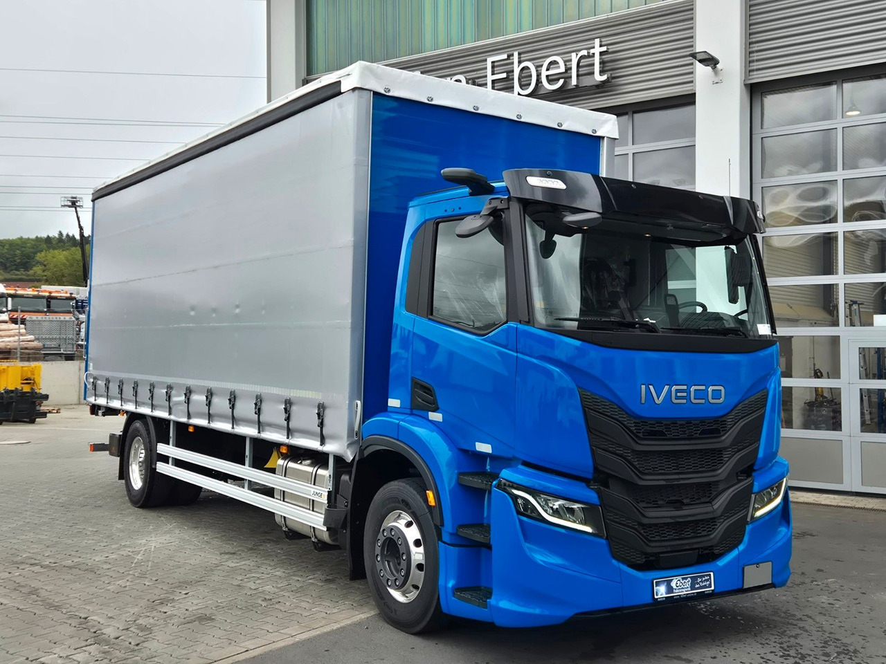 Iveco S-Way AD190S40/P Curtainsider *MirrorCam*LBW* - Plachtové nákladné vozidlo: obrázok 3 Iveco S-Way AD190S40/P Curtainsider *MirrorCam*LBW* - Plachtové nákladné vozidlo: obrázok 3
