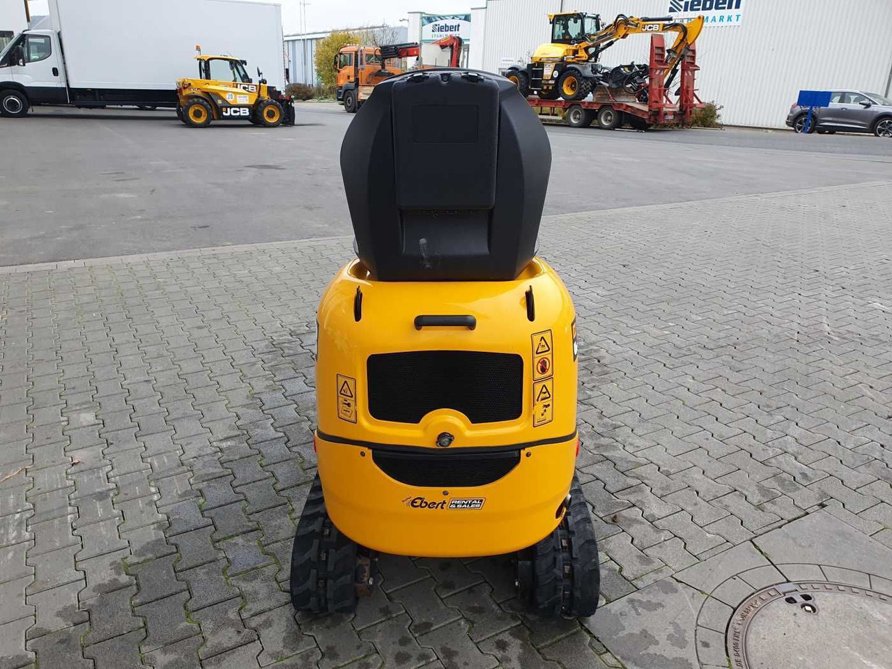 JCB 8008 CTS / MS01 / nur 103h! / 2023 - Mini rýpadlo: obrázok 4 JCB 8008 CTS / MS01 / nur 103h! / 2023 - Mini rýpadlo: obrázok 4