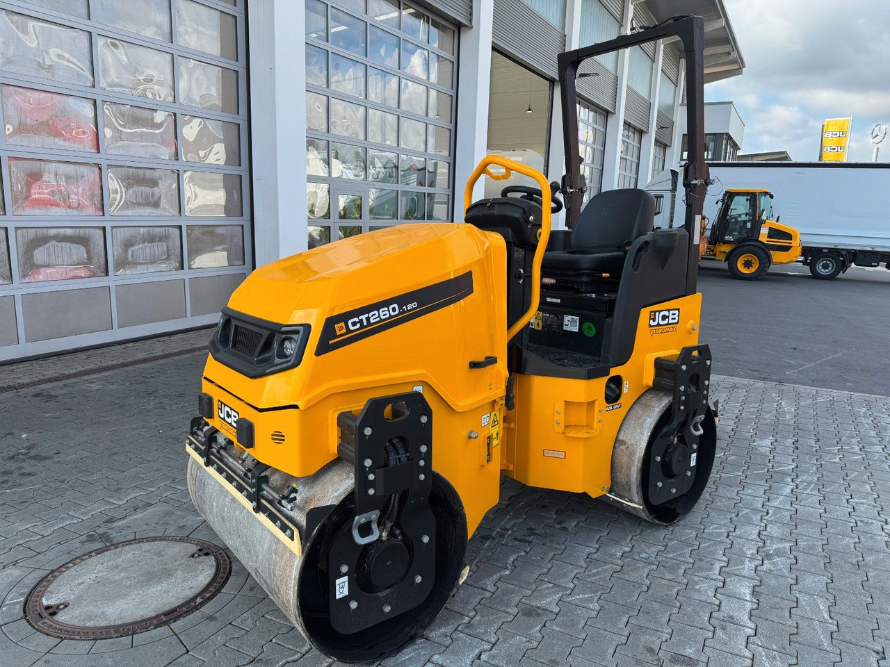 JCB CT 260-120 / NEU 2025 / Wasser Sprühanlage - Valec: obrázok 5 JCB CT 260-120 / NEU 2025 / Wasser Sprühanlage - Valec: obrázok 5