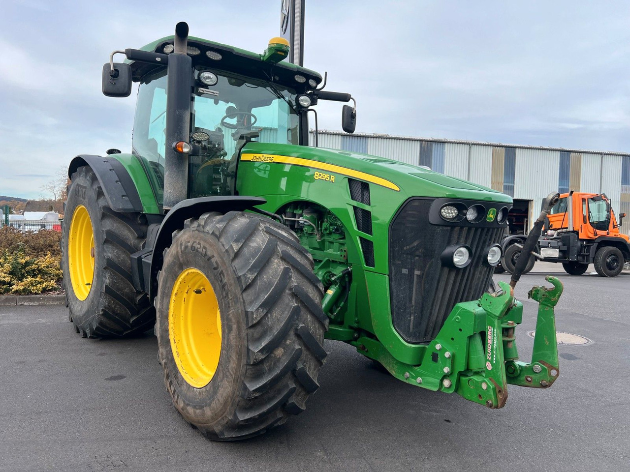 John Deere 8295 R / kein AdBlue / Rückfahreinrichtung - Traktor: obrázok 5 John Deere 8295 R / kein AdBlue / Rückfahreinrichtung - Traktor: obrázok 5